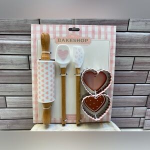 The Bakeshop ❤️by Masterclass Pink Heart  5 piece baking set NWT